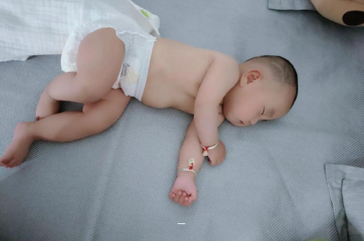 冠县宝宝黄疸值多少才正常